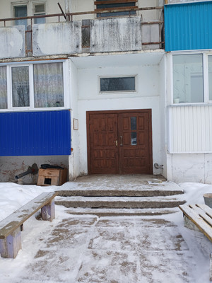 Продам трехкомнатную (3-комн.) квартиру, Садовая ул, 16, Боровка с