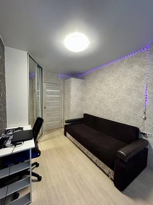 Продам трехкомнатную (3-комн.) квартиру, Широнинцев ул, 9А, Киров г