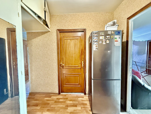 Продам многокомнатную квартиру, Путевой проезд, 26кА, Москва г