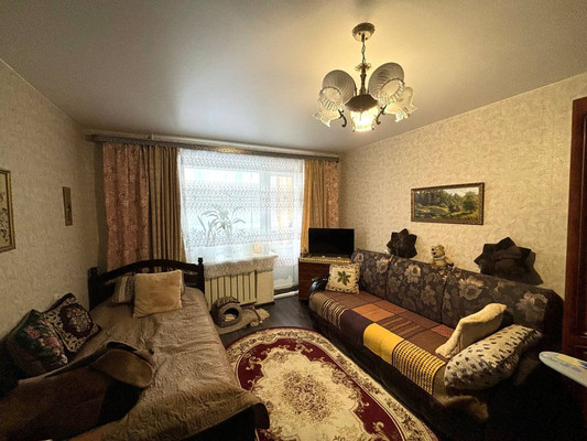 Продам двухкомнатную (2-комн.) квартиру, 1-я Красная ул, 28, Рязань г