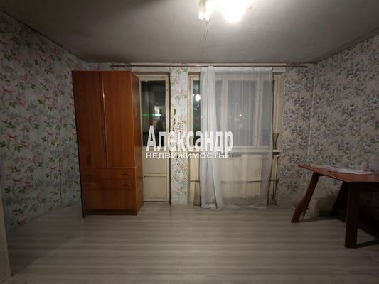 Продам однокомнатную (1-комн.) квартиру, Учительская ул, 9к1, Санкт-Петербург г