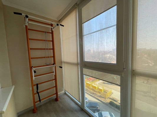 Продам трехкомнатную (3-комн.) квартиру, Казахстанский пер, 19б, Ростов-на-Дону г