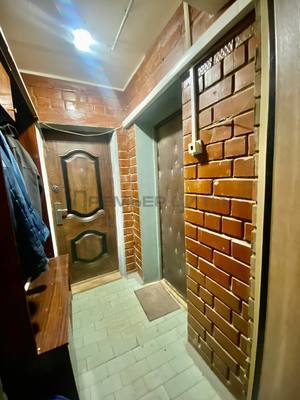Продам однокомнатную (1-комн.) квартиру, Генерала Попова ул, 18к3, Калуга г