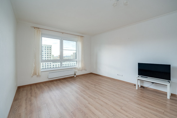 Продам двухкомнатную (2-комн.) квартиру, Люблинская ул, 76к3, Москва г