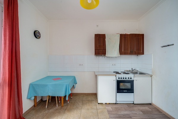Продам двухкомнатную (2-комн.) квартиру, Люблинская ул, 76к3, Москва г