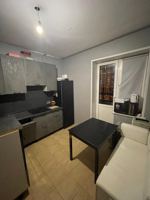 Продам однокомнатную (1-комн.) квартиру, Свободы (Мирный мкр.) ул, 3, Мирный п