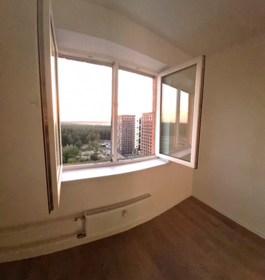 Продам трехкомнатную (3-комн.) квартиру, академика Северина (Мирный мкр.) ул, 11к1, Мирный п