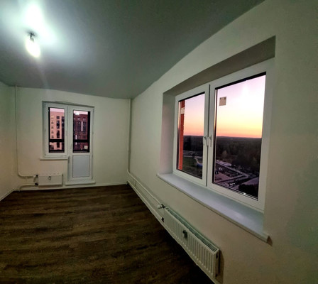 Продам трехкомнатную (3-комн.) квартиру, академика Северина (Мирный мкр.) ул, 11к1, Мирный п
