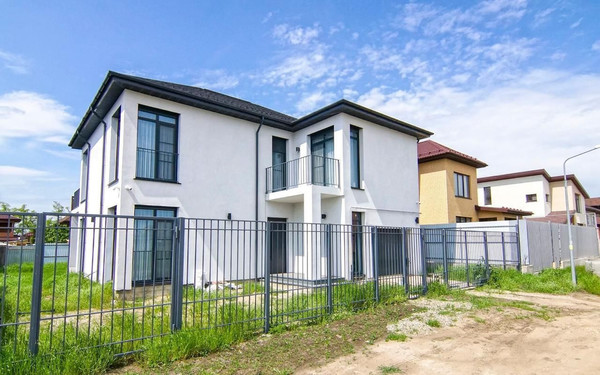 Продам дом, им. Константина Гондаря ул, 57, Краснодар г, 0 км от города