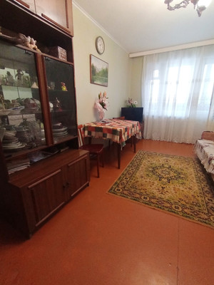 Продам двухкомнатную (2-комн.) квартиру, Чкалова ул, 23, Сыктывкар г