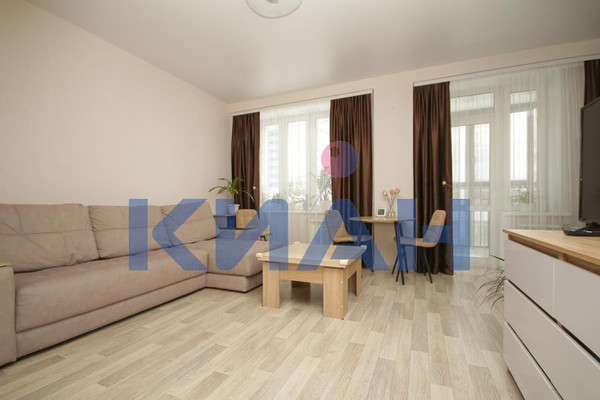 Продам однокомнатную (1-комн.) квартиру, Взлетная ул, 7Л, Красноярск г