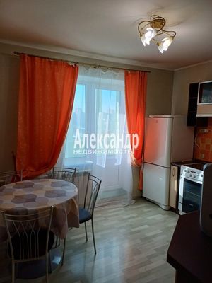 Сдам однокомнатную (1-комн.) квартиру, Бухарестская ул, 146к1, Санкт-Петербург г
