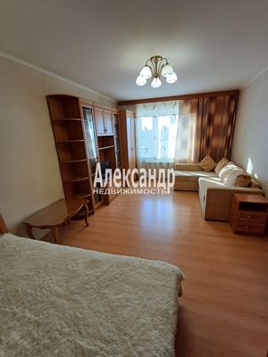 Сдам однокомнатную (1-комн.) квартиру, Бухарестская ул, 146к1, Санкт-Петербург г