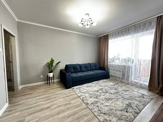 Продам трехкомнатную (3-комн.) квартиру, Анны Коньковой ул, 6, Ханты-Мансийск г