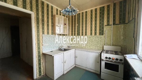 Продам двухкомнатную (2-комн.) квартиру, Лесная ул, 3, Светогорск г