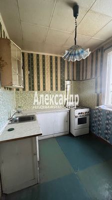 Продам двухкомнатную (2-комн.) квартиру, Лесная ул, 3, Светогорск г