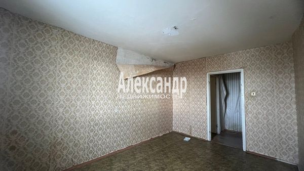 Продам двухкомнатную (2-комн.) квартиру, Лесная ул, 3, Светогорск г