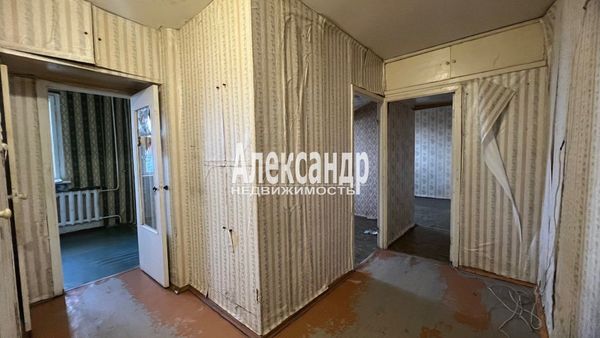 Продам двухкомнатную (2-комн.) квартиру, Лесная ул, 3, Светогорск г