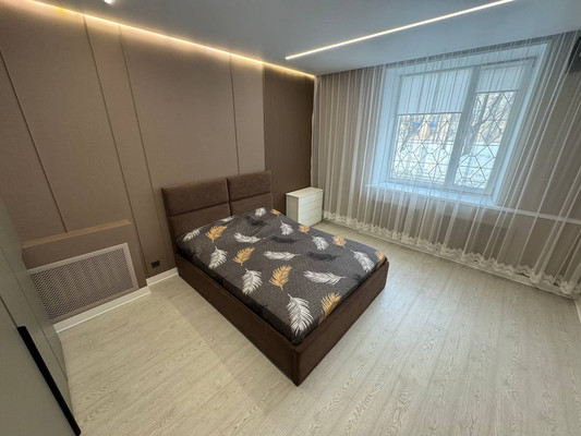 Продам трехкомнатную (3-комн.) квартиру, Пионерская ул, 9, Комсомольск-на-Амуре г