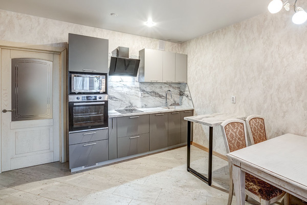 Продам трехкомнатную (3-комн.) квартиру, Егорова ул, 25А, Санкт-Петербург г
