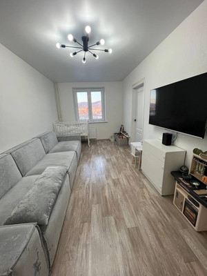 Продам однокомнатную (1-комн.) квартиру, Кирова ул, 86, Миасс г