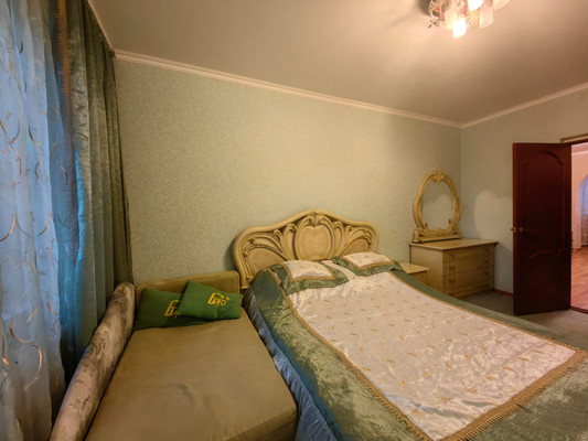 Продам многокомнатную квартиру, Энтузиастов ул, 41, Волгодонск г