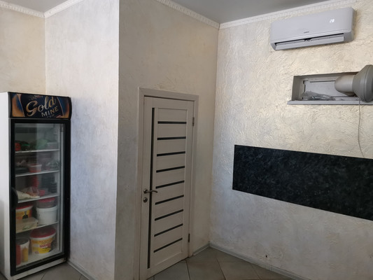 Продам ресторан 100 м2, Черноморская ул, 61е, Варениковская ст-ца
