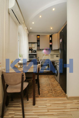 Продам двухкомнатную (2-комн.) квартиру, Ладо Кецховели ул, 97, Красноярск г