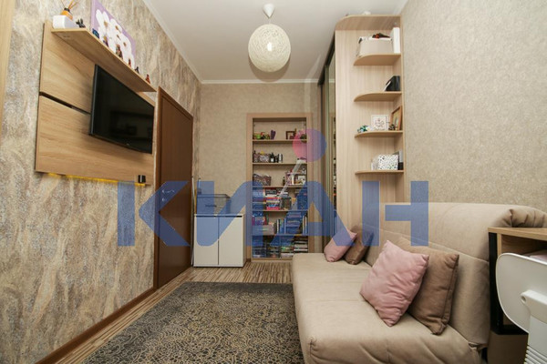 Продам двухкомнатную (2-комн.) квартиру, Ладо Кецховели ул, 97, Красноярск г