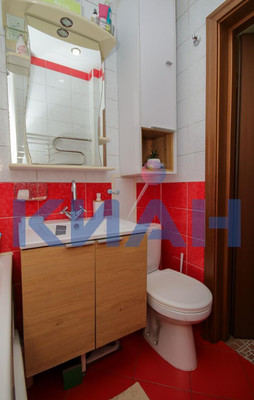 Продам двухкомнатную (2-комн.) квартиру, Ладо Кецховели ул, 97, Красноярск г