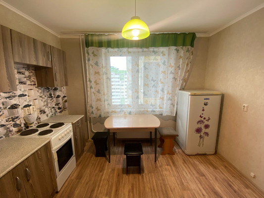 Продам двухкомнатную (2-комн.) квартиру, им. Героя Владислава Посадского ул, 50, Краснодар г