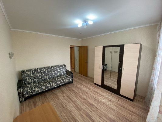 Продам двухкомнатную (2-комн.) квартиру, им. Героя Владислава Посадского ул, 50, Краснодар г