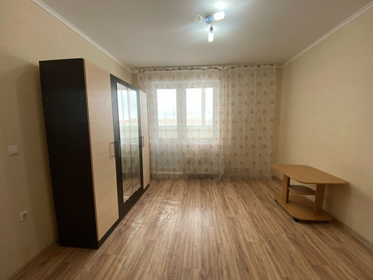 Продам двухкомнатную (2-комн.) квартиру, им. Героя Владислава Посадского ул, 50, Краснодар г