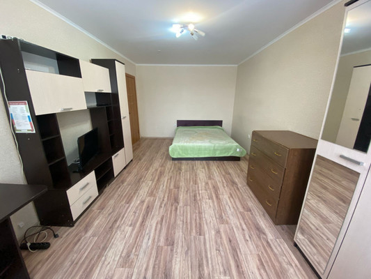 Продам двухкомнатную (2-комн.) квартиру, им. Героя Владислава Посадского ул, 50, Краснодар г