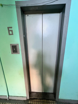 Продам двухкомнатную (2-комн.) квартиру, Шокальского проезд, 36к2, Москва г