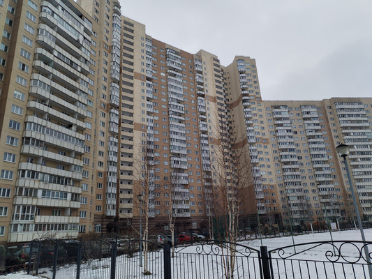 Продам двухкомнатную (2-комн.) квартиру, Маршала Казакова ул, 50Ак1, Санкт-Петербург г