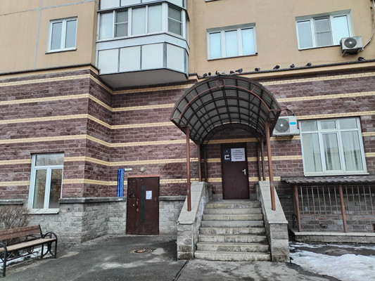 Продам двухкомнатную (2-комн.) квартиру, Маршала Казакова ул, 50Ак1, Санкт-Петербург г
