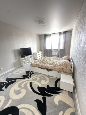 Продам двухкомнатную (2-комн.) квартиру, Комарова б-р, 1Е, Ростов-на-Дону г