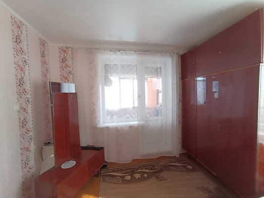 Продам двухкомнатную (2-комн.) квартиру, Черникова ул, 11, Волгодонск г