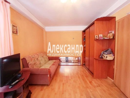 Продам однокомнатную (1-комн.) квартиру, Железнодорожная ул, 8, Каннельярви п. ж/д ст.