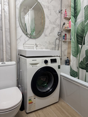 Продам трехкомнатную (3-комн.) квартиру, Елькина ул, 84а, Челябинск г