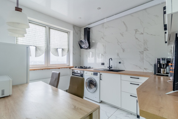 Продам однокомнатную (1-комн.) квартиру, Летняя ул, 72, Калининград г