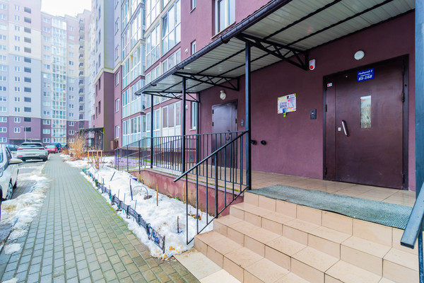 Продам однокомнатную (1-комн.) квартиру, Летняя ул, 72, Калининград г