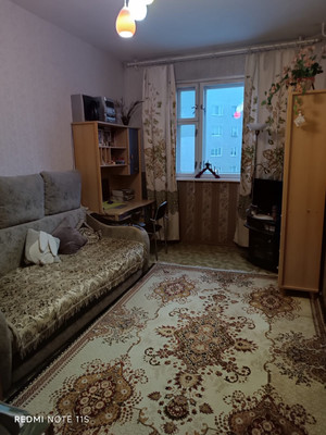 Продам двухкомнатную (2-комн.) квартиру, Кильдинская ул, 1, Мурманск г