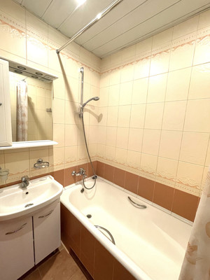 Продам трехкомнатную (3-комн.) квартиру, Подольская ул, 4кА, Северово д