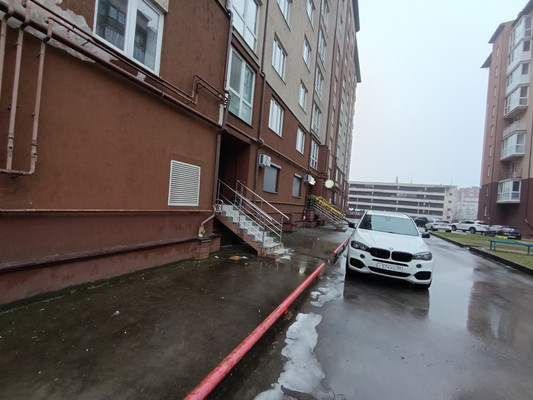 Продам коммерческое помещение 98,3 м2, Римская ул, 33к1, Калининград г