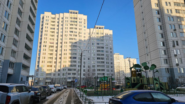 Продам однокомнатную (1-комн.) квартиру, 43-й Армии ул, 21, Подольск г