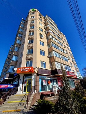 Продам двухкомнатную (2-комн.) квартиру, Крылова ул, 36, Симферополь г