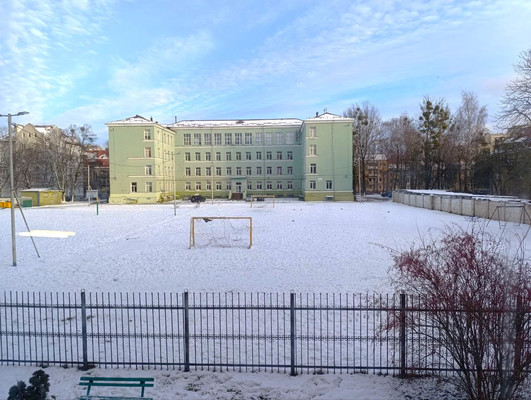 Продам многокомнатную квартиру, Щорса пер, 1, Калининград г
