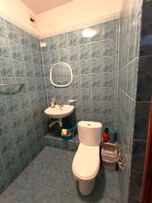 Продам многокомнатную квартиру, Щорса пер, 1, Калининград г